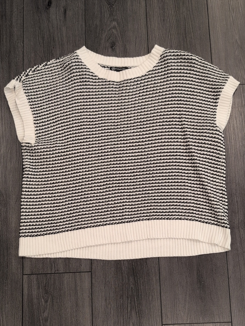 Pretty Garden Knit Sweater Vest